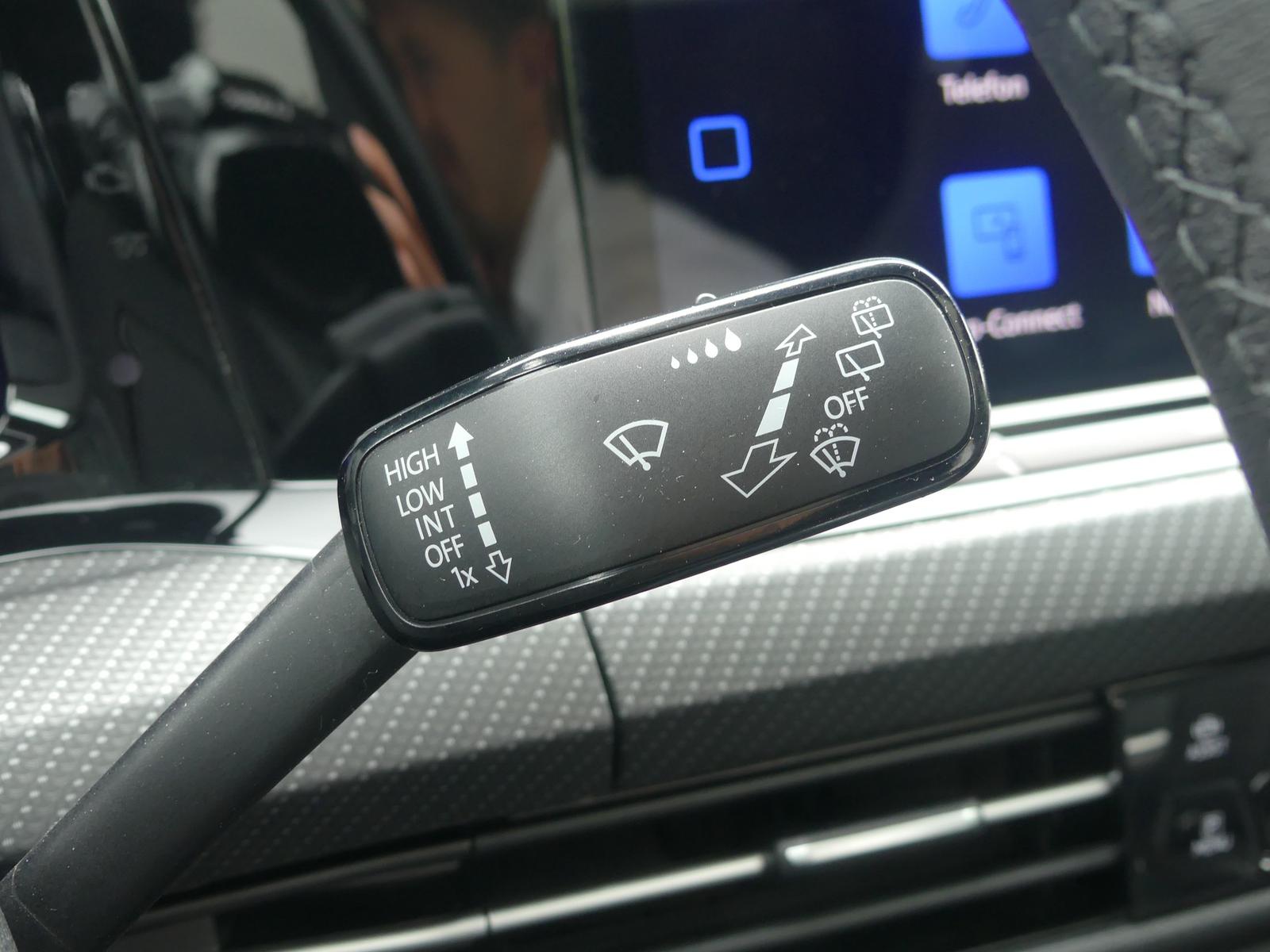Volkswagen Golf VIII Variant 1.5 TSI R-Line LED PDC Navi, миниатюра 24