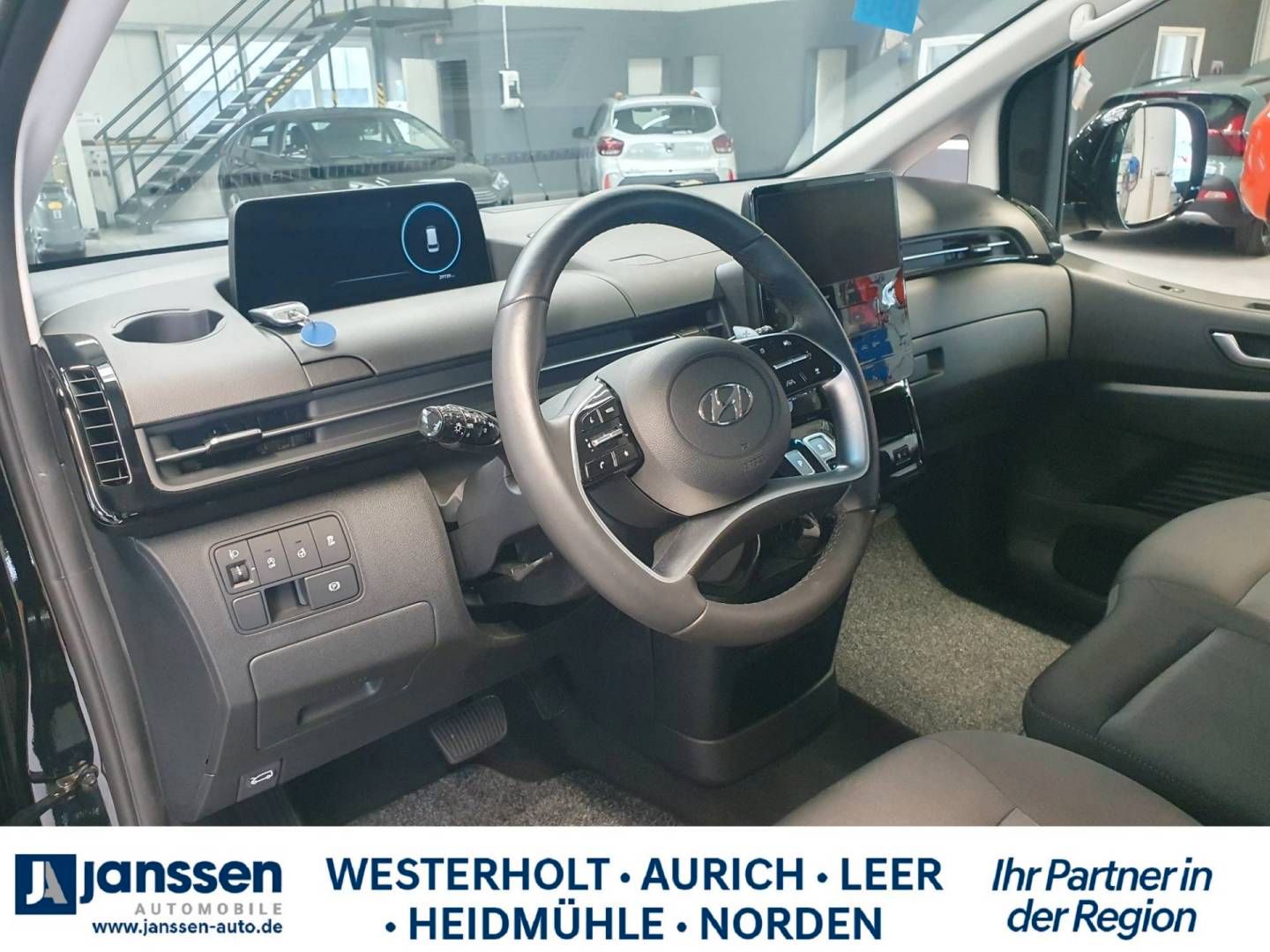 Fahrzeugabbildung Hyundai STARIA 9-Sitzer TREND