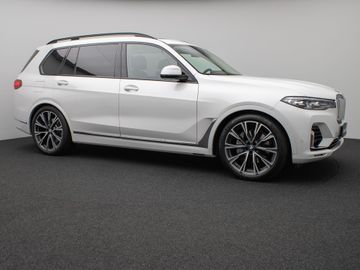 BMW X7 - 4
