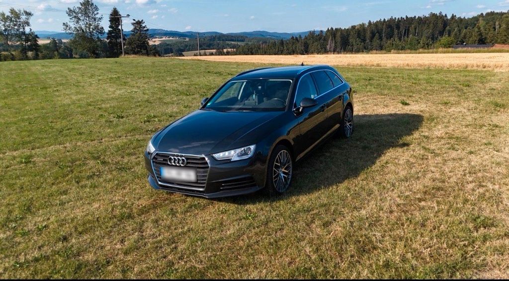 Image of Audi A4