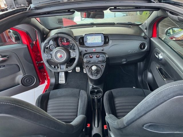 Fahrzeugabbildung Abarth 695C KLIMA NAVI ALU AHK für Fahrräder