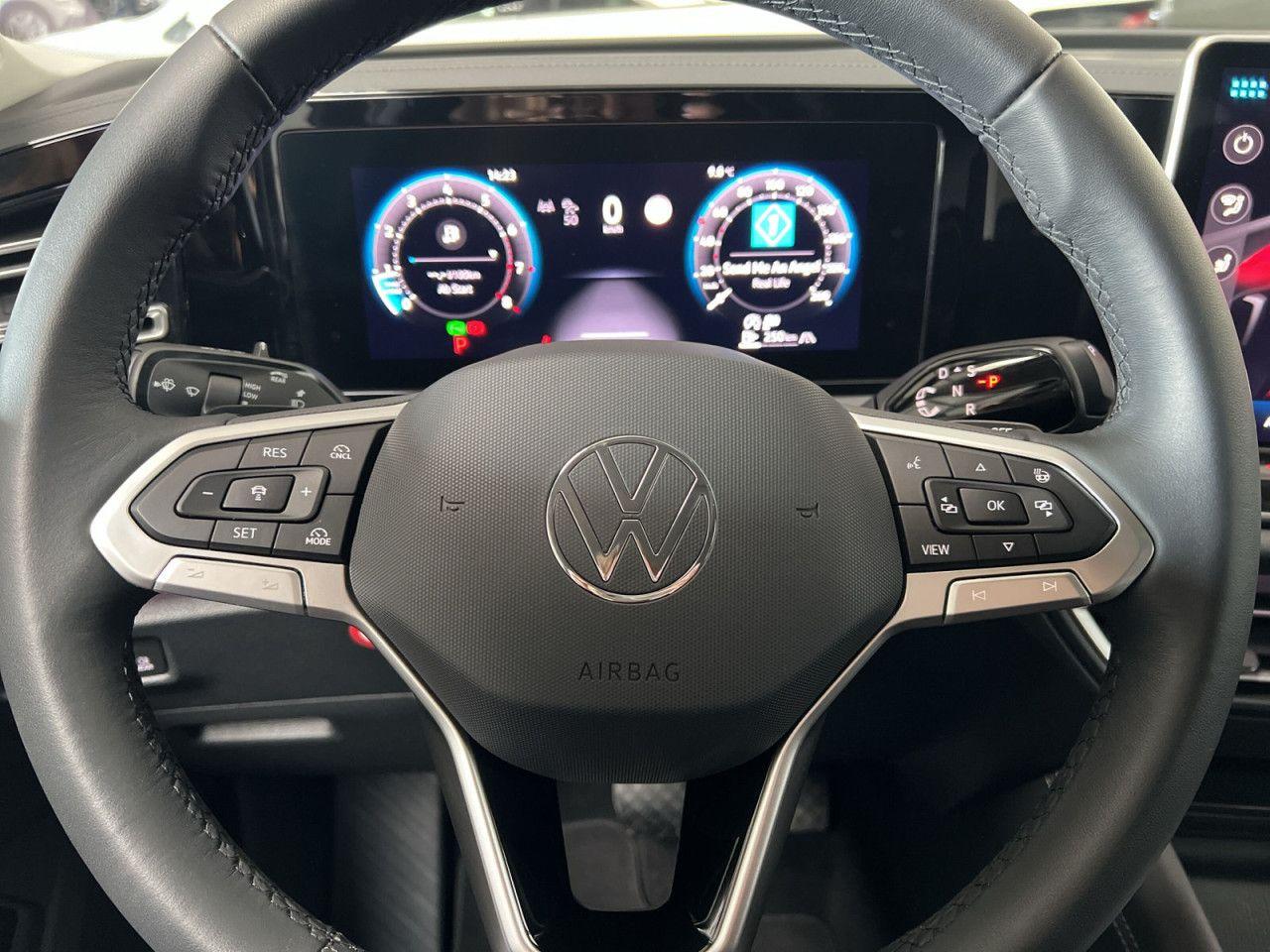 Volkswagen Tiguan Elegance 2.0 TSI 4Motion DSG AHK STANDHZG