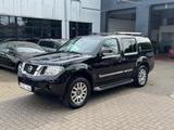 Nissan Pathfinder 3.0 dCi LE - Nissan Pathfinder: Leder