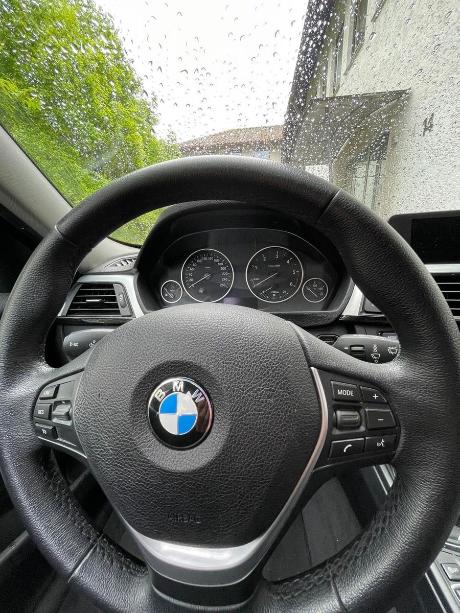 BMW 320 2013 — photo 10