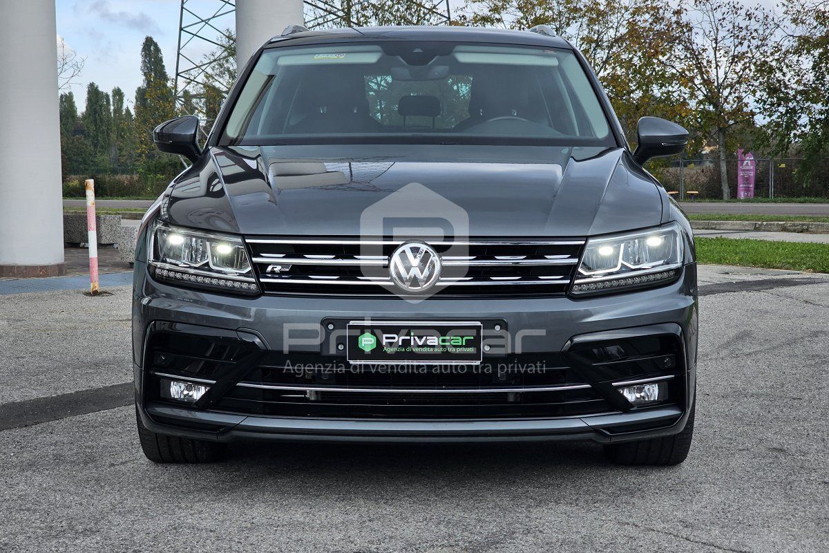 Volkswagen VOLKSWAGEN Tiguan 2.0 TDI 150 CV SCR DSG R-Line imagem 2