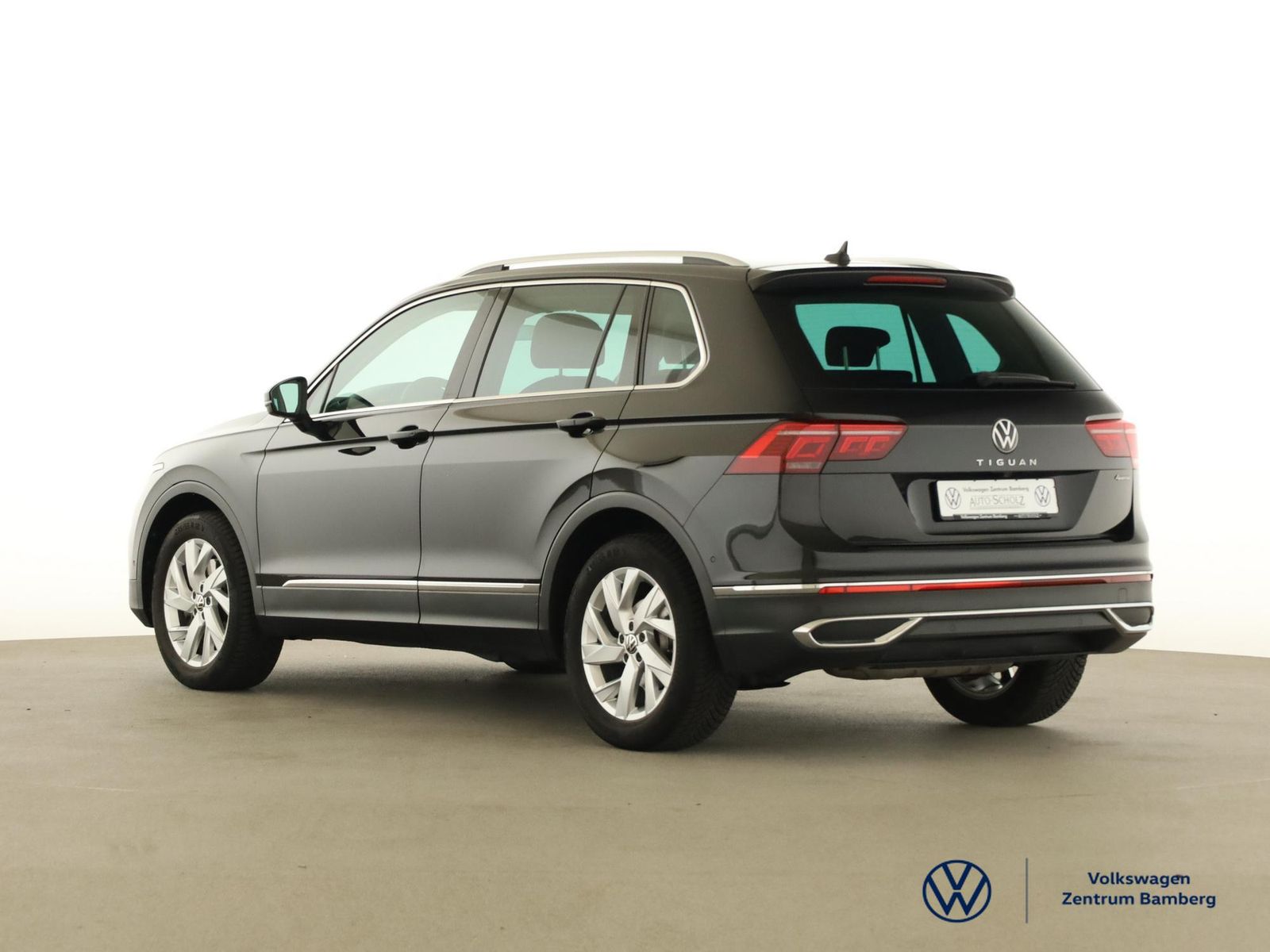 Volkswagen Tiguan 2.0 TSI Elegance 4MOTION RFK MATRIX ACC foto 4