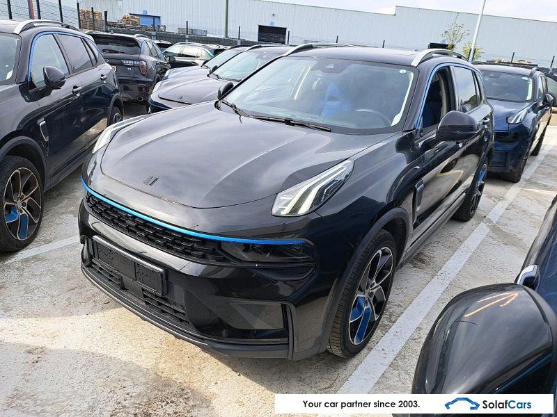 Lynk&Co 01 1.5i PHEV LED Pano Virtual ACC Navi Infinity