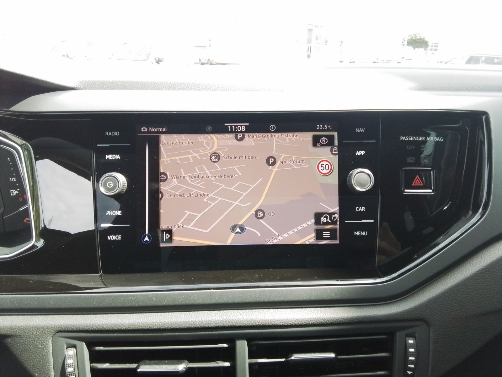 Fahrzeugabbildung Volkswagen Polo R-Line DSG NAVI LED AppConnect