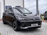 Volkswagen Tiguan 1.5 eTSI DSG R-Line Alu 19" AHK 4-Jahre G - : 19