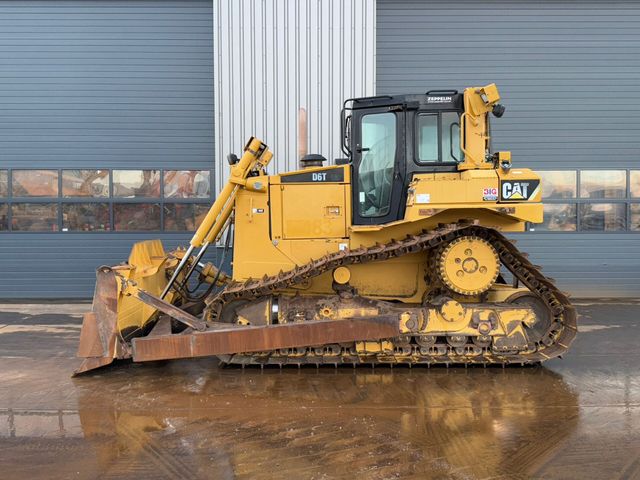 CAT D6T LGP