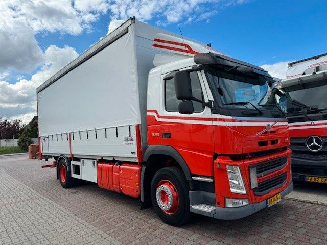 Volvo FM 330 4x2 18 pal Euro 6 Guter Zustand