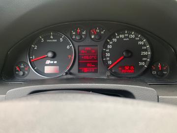 2003 AUDI RS6 照片 7