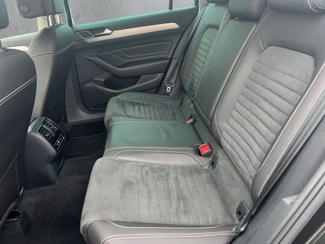 Passat Variant 2.0 TDI Elegance Bluetooth Navi