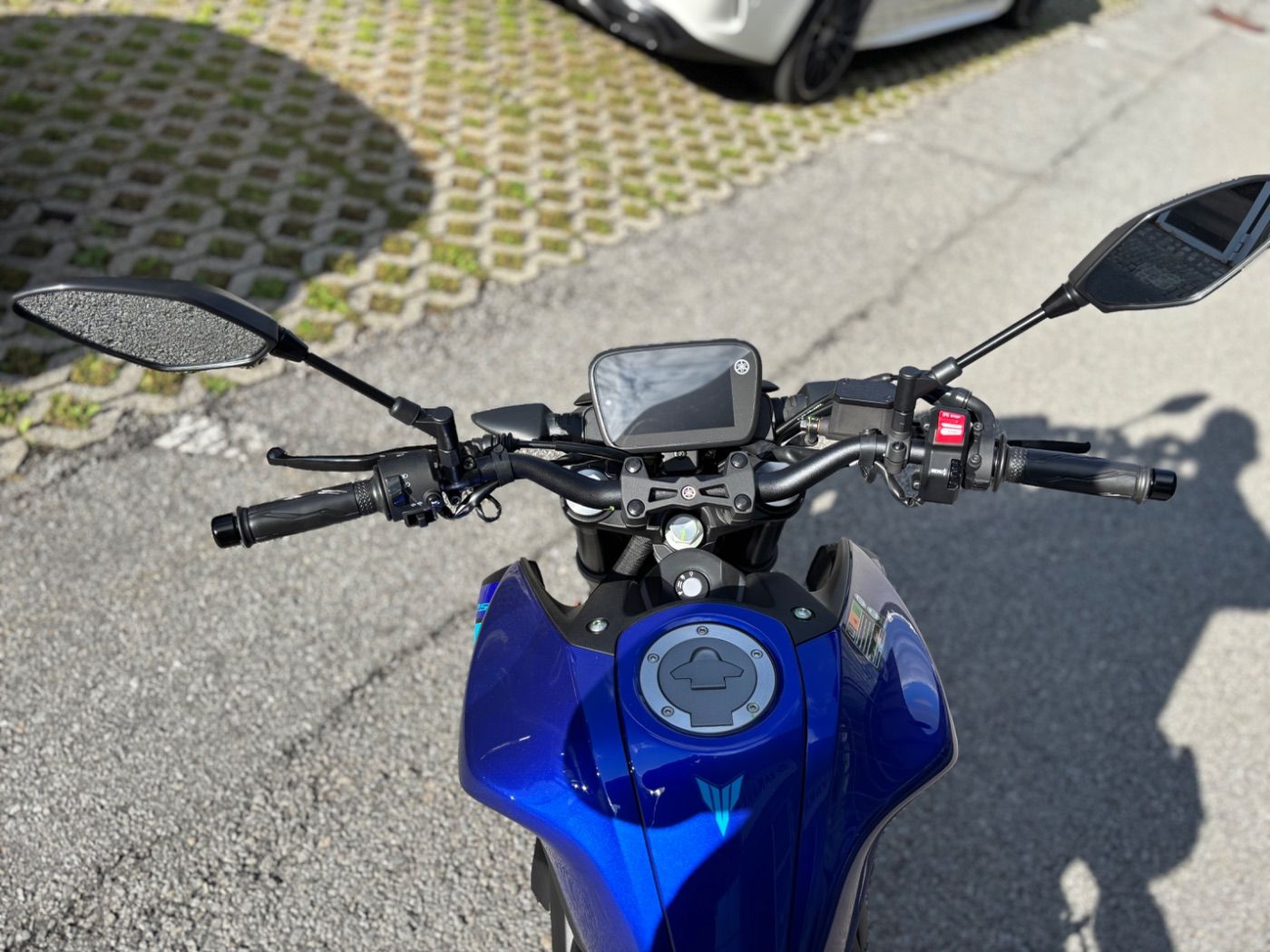 Fahrzeugabbildung Yamaha MT 125 Modell 2026 Herbst Deals auch in schwarz