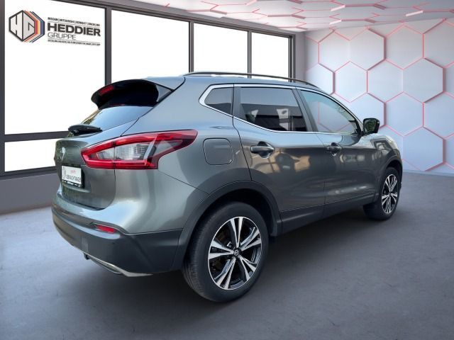 Fahrzeugabbildung Nissan QASHQAI 1.2 DIG-T 6MT 4x2 N-Connecta Design BF A