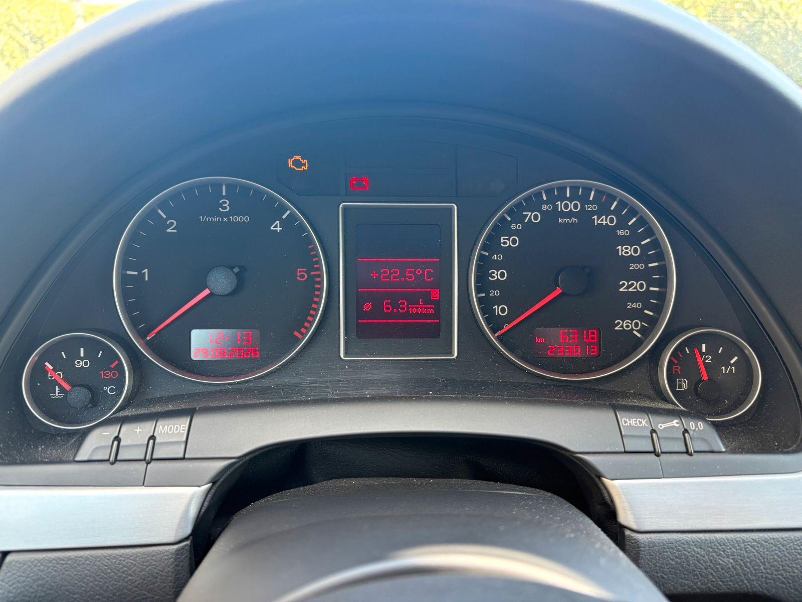 Audi A4 2007 — photo 7
