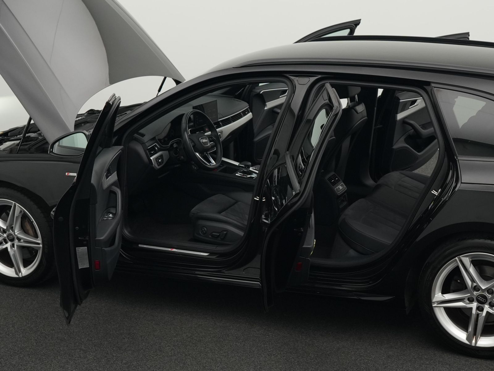 Audi A4 - Bild 32