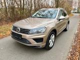 Volkswagen Touareg V6 TDI Terrain Tech 4Mot Kamera AHK ACC - Volkswagen Touareg: Luftfederung