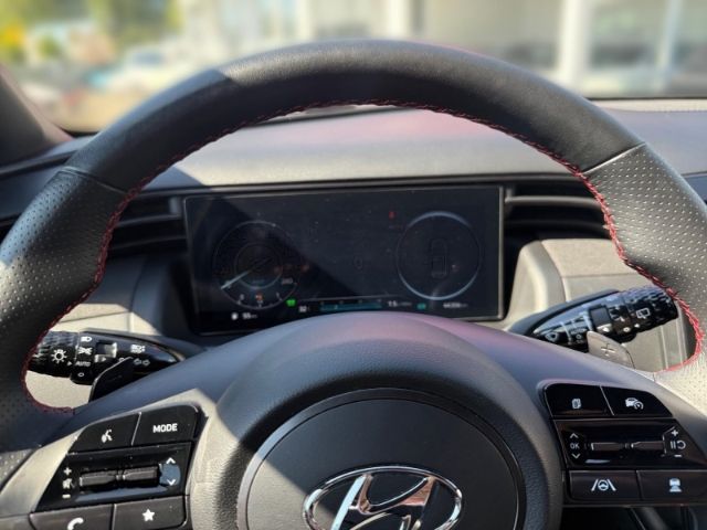 Fahrzeugabbildung Hyundai Tucson N Line Hybrid 4WD +KLIMA+LED+RFK+PDC+SHZ+