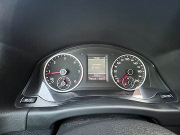 Volkswagen Tiguan - 10