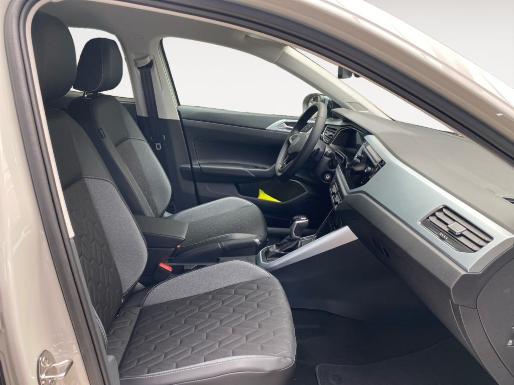 Fahrzeugabbildung Volkswagen Taigo 1.0 TSI OPF DSG