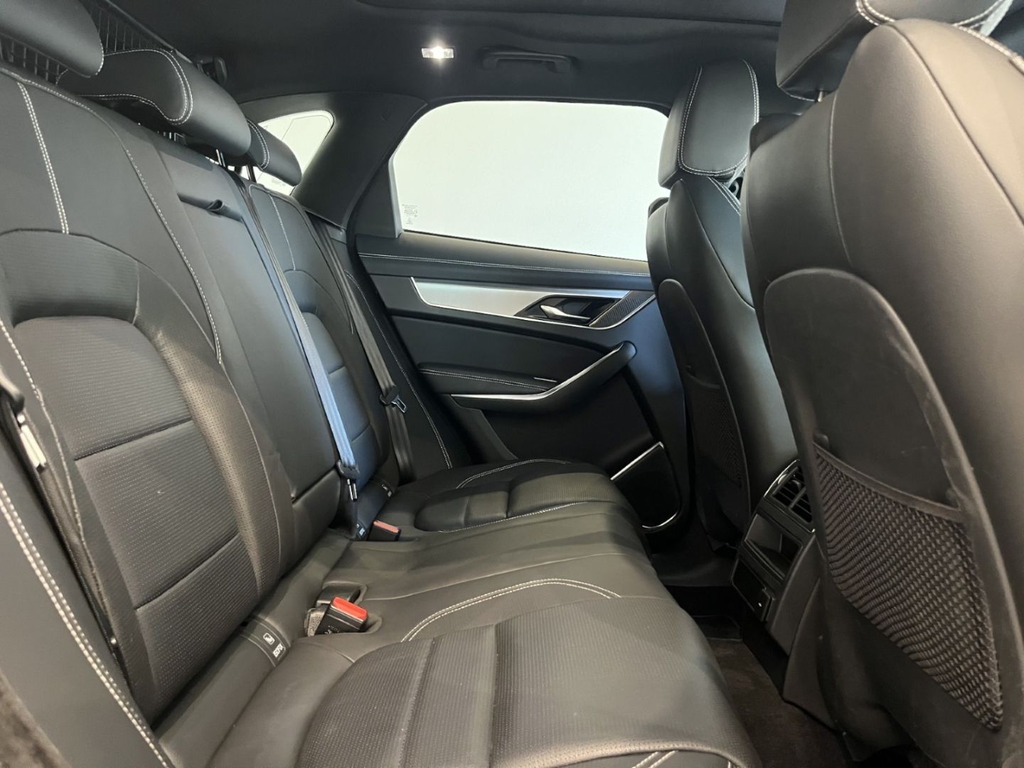 Jaguar F-Pace - Bild 5