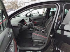 Fahrzeugabbildung Opel Crossland GS-Line 1.2T Navi, Klimaautomatik, RFK