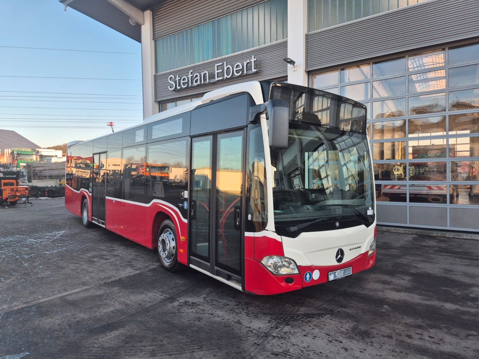 Fahrzeugabbildung Mercedes-Benz Citaro Klima 63+34+1+1