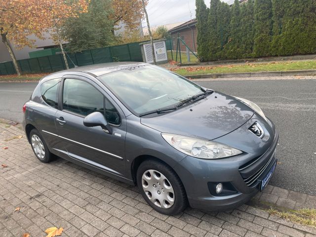 Peugeot 207 Scheckheft 2.Hand TÜV NEU