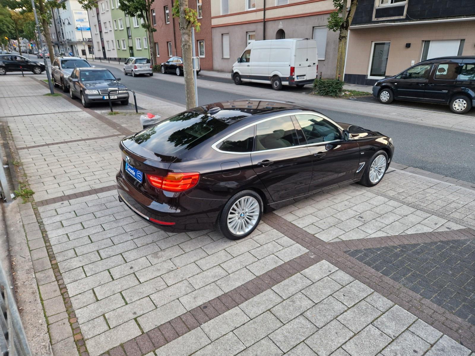 BMW 328i Gran Turismo*Xenon*Navi*Cam*Leder*Head-Up*
