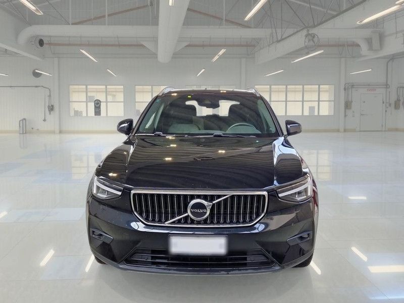 Volvo VOLVO XC40 T4 RECHARGE PLUG-IN AUTO CORE SUV imagem 2
