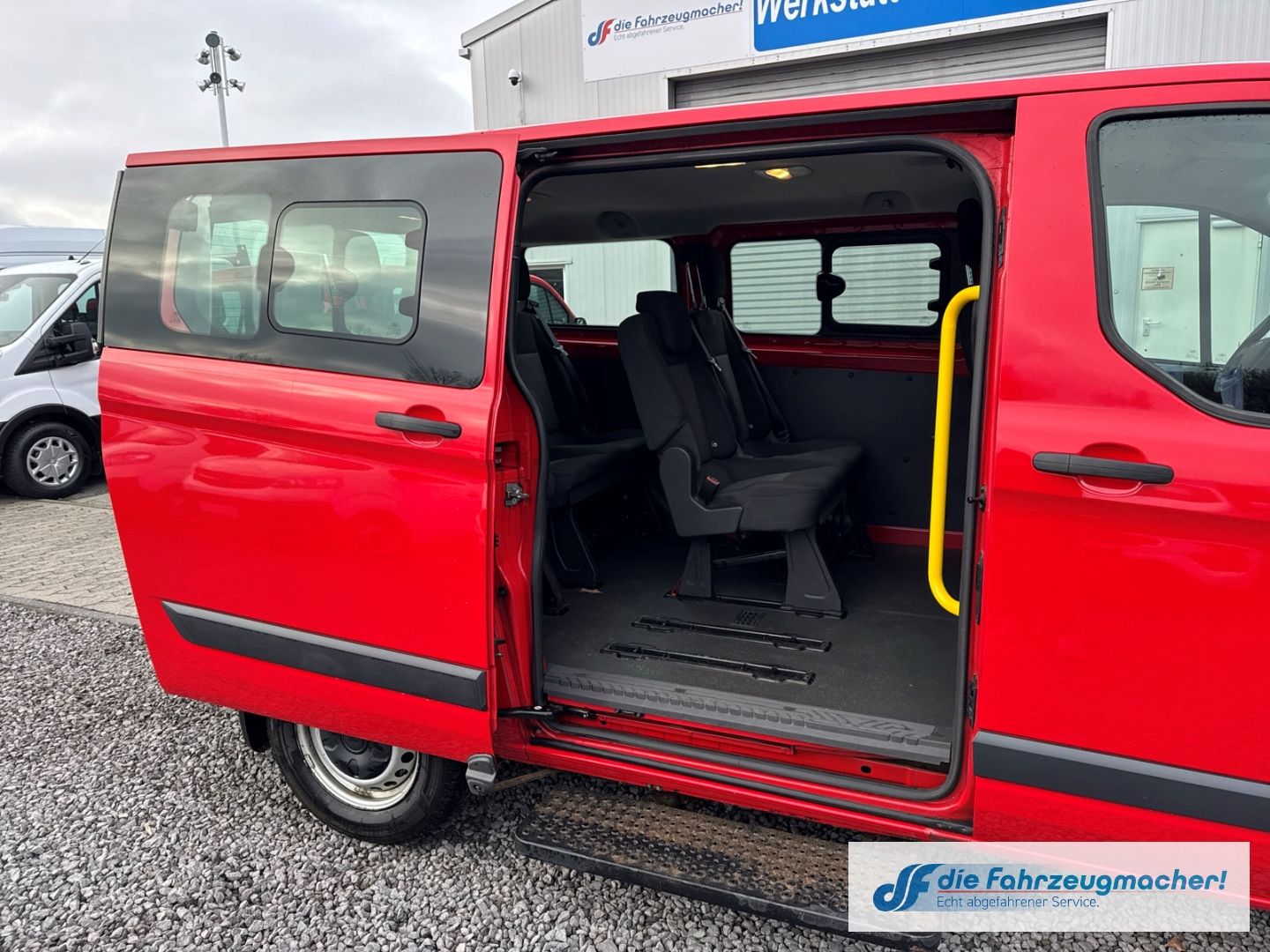 Fahrzeugabbildung Ford Transit Custom Tourneo 300 L1 *4104 *EXPORT