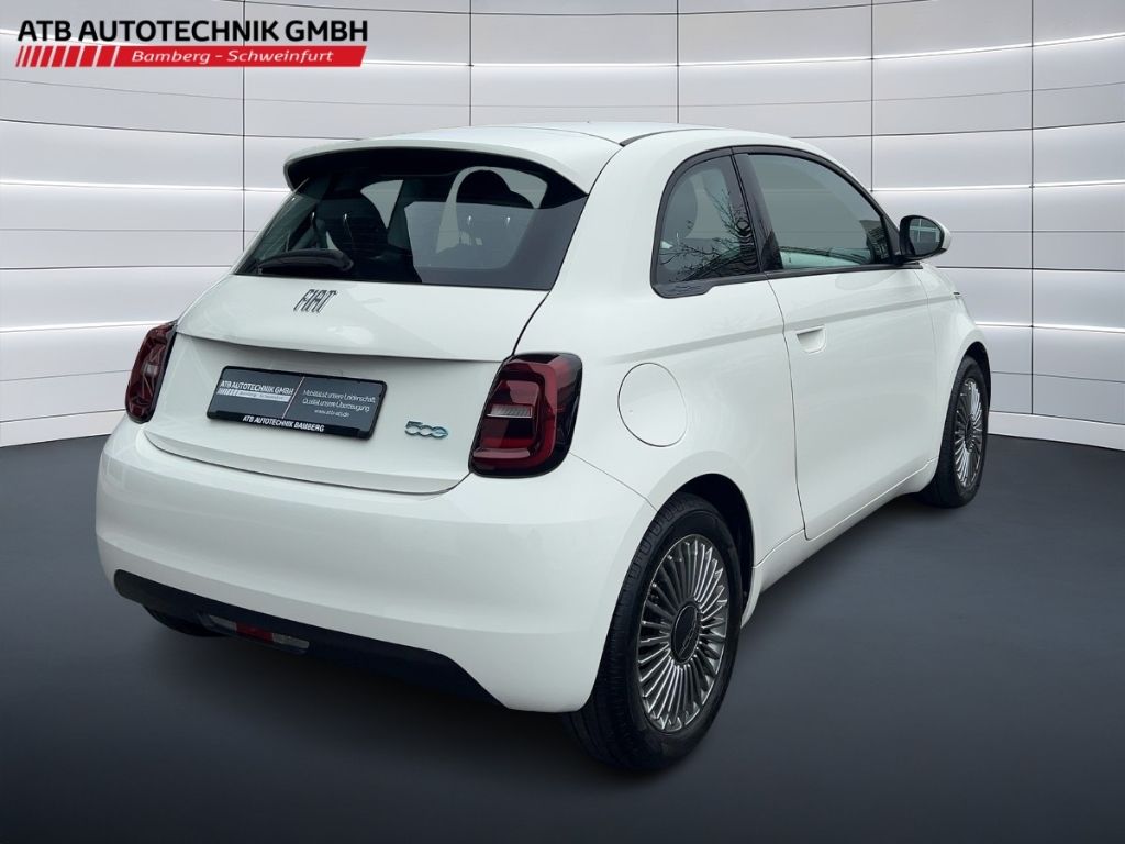 Fahrzeugabbildung Fiat 500e Elektro 42 kwh ALU Apple CarPlay Android Au
