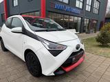 Toyota AYGO x-play(Automatik/Tüv&Insp.neu) - Toyota: Auto Aygo