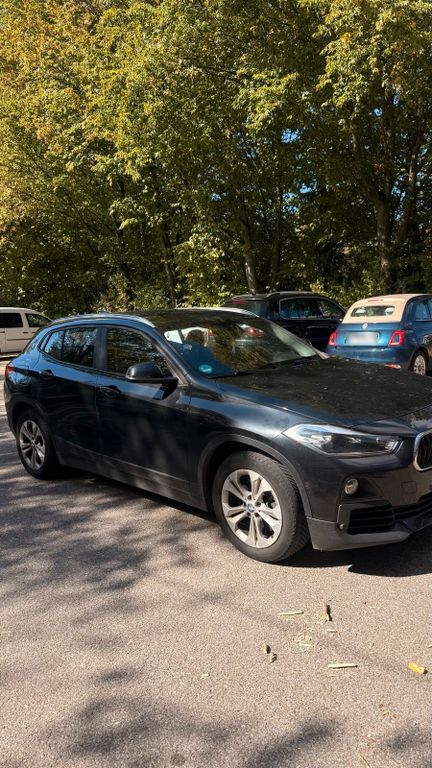 Image of BMW X2