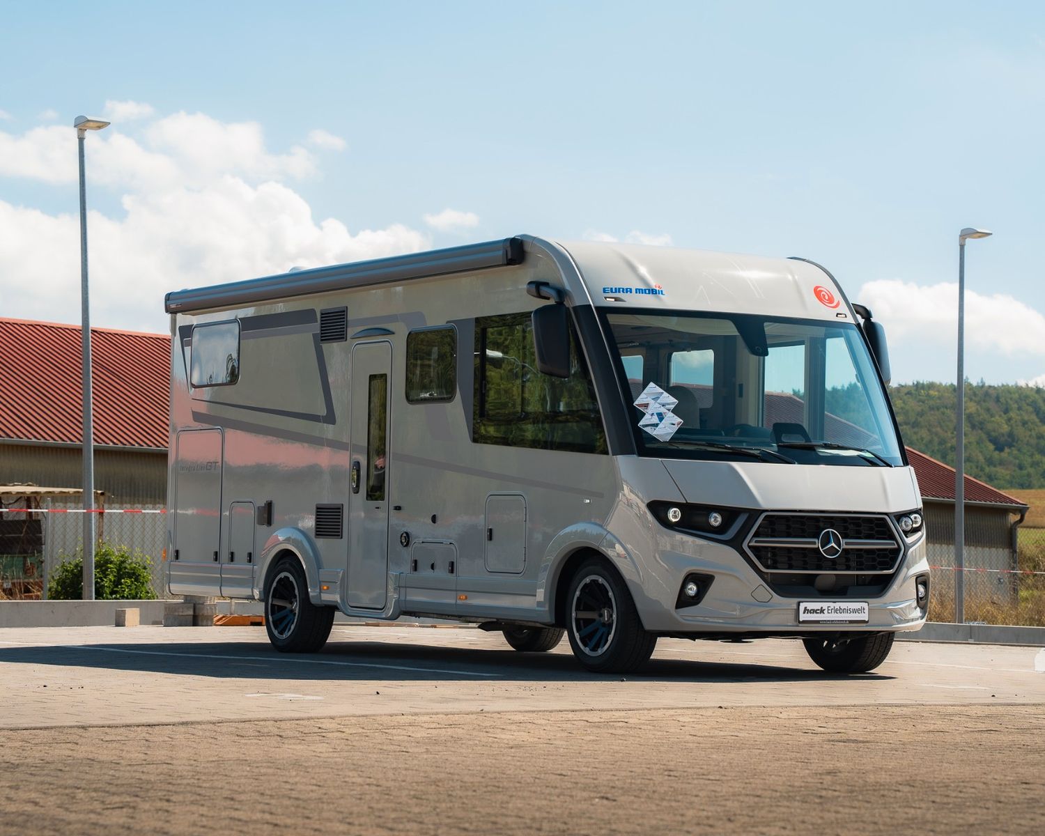 Fahrzeugabbildung Eura Mobil Integra Line 726 EF GT *DELTA / HUBSTÜTZEN*