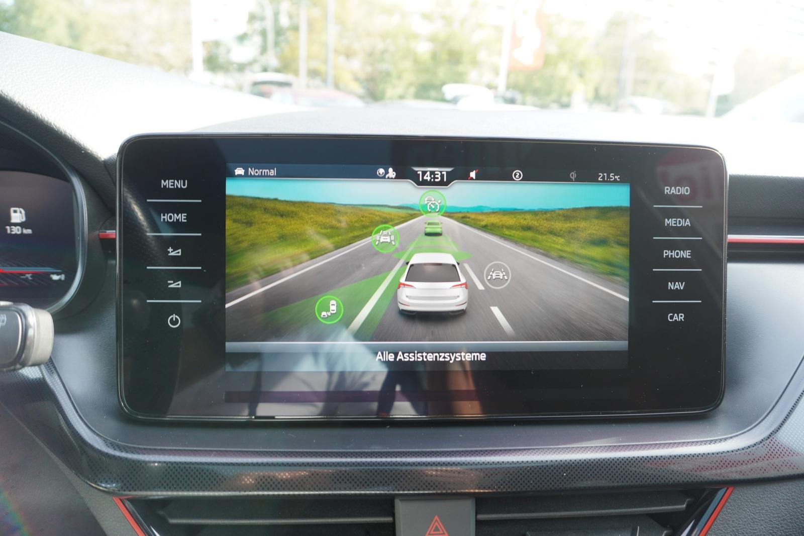 Skoda Scala 1.5 TSI Monte Carlo LED Navi ACC Panorama