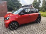 Smart ForFour EQ "cool & audio" 60 kw rot-schwarz Top!