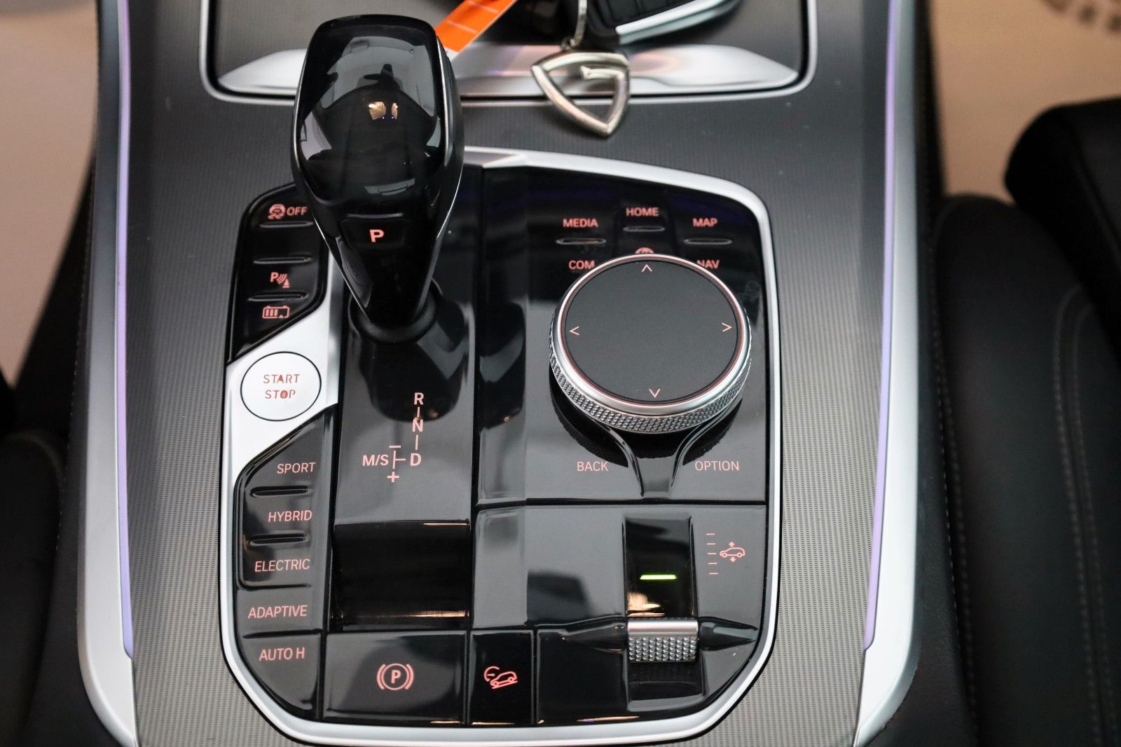 Fahrzeugabbildung BMW X5 xDrive 45e Leder,Navi,LED,SH,Panorama,Parkass