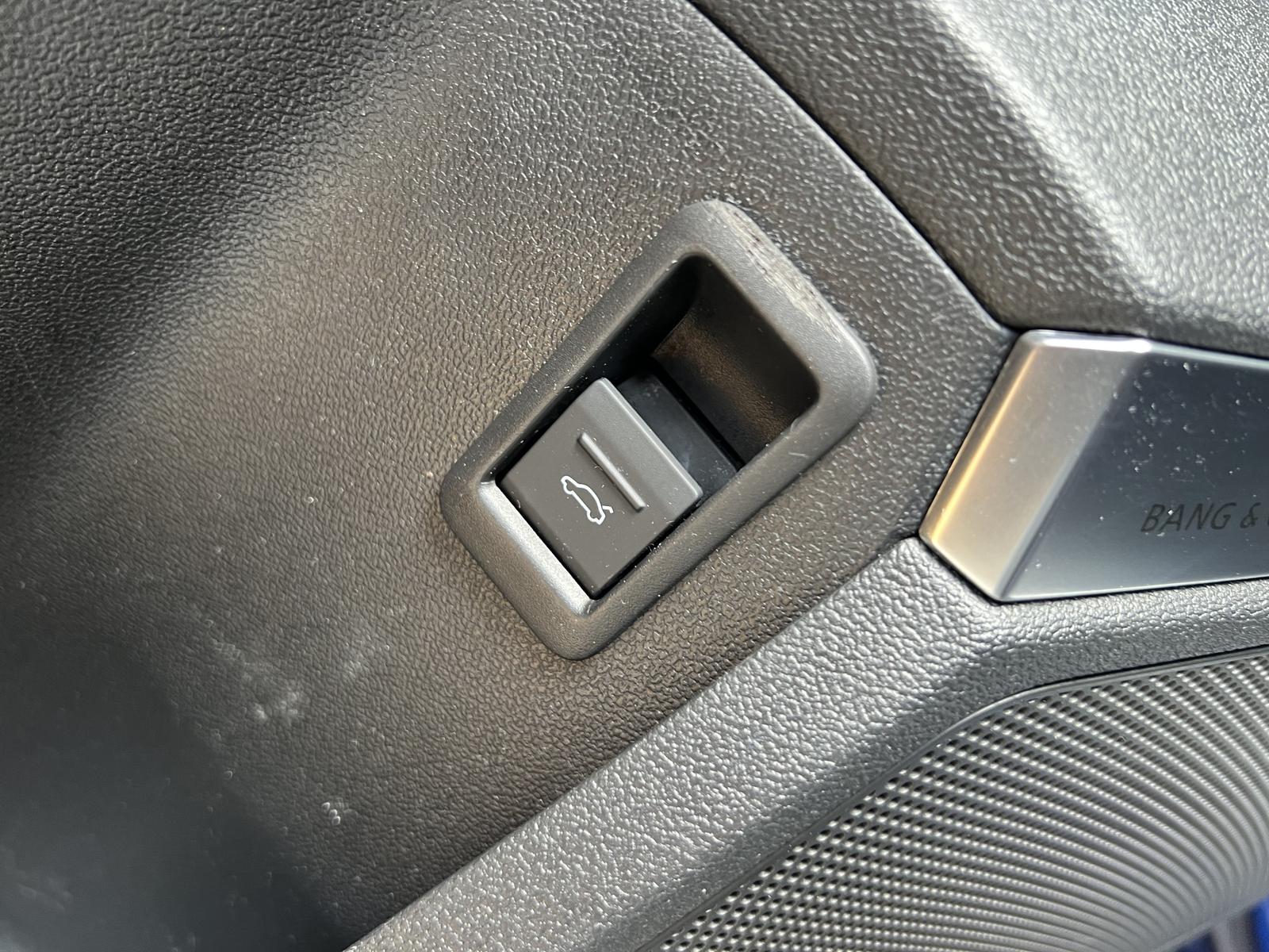 Audi A3 35 TFSI Mild S line Kamera CarPlay B&O Navi, миниатюра 28