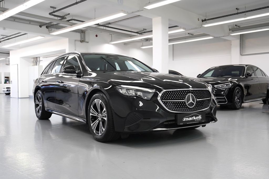 MERCEDES-BENZ E-Class 2026
