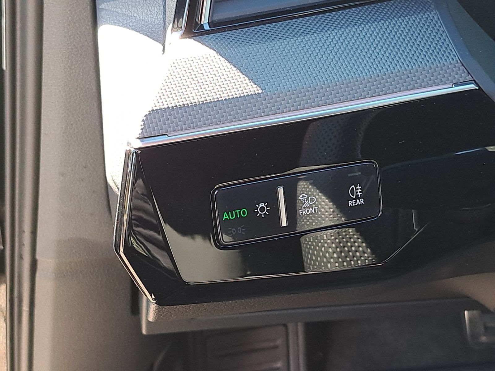 Audi Q8 e-tron - Bild 28