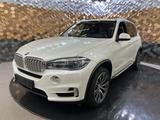 BMW X5 40d /Pano/HUD/3xTV/7-Sitzer/AHK/360/ - BMW X5: 7 Sitze