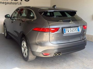 Jaguar F-Pace - 6