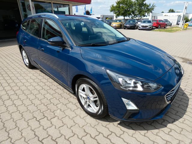 FORD Focus Turnier AC SHA NAVI SHZ PDC ALU Kamera