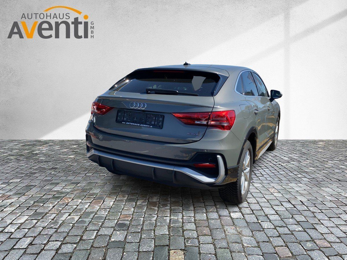 Audi Q3 Sportback 40 TFSI quattro S line 2024 S-Line foto 3