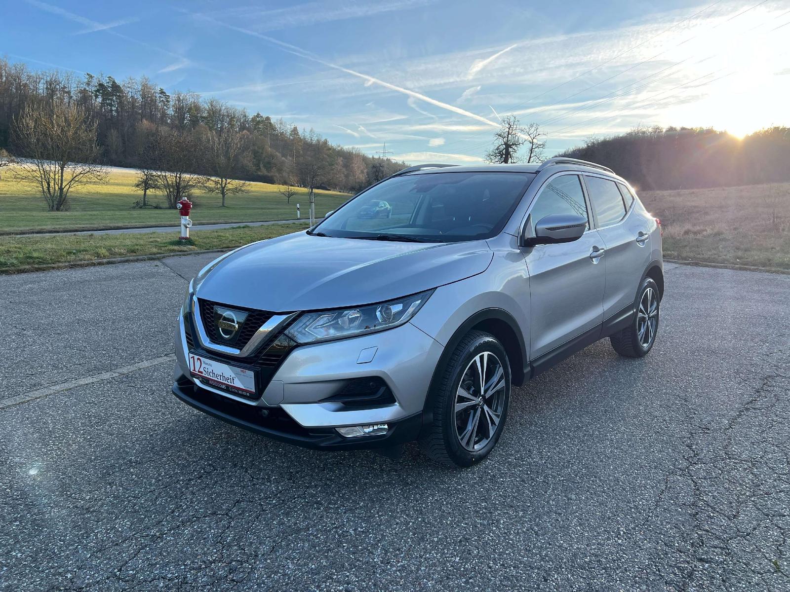 Nissan Qashqai Acenta   Panoramadach - 1 Hand - Insp. N