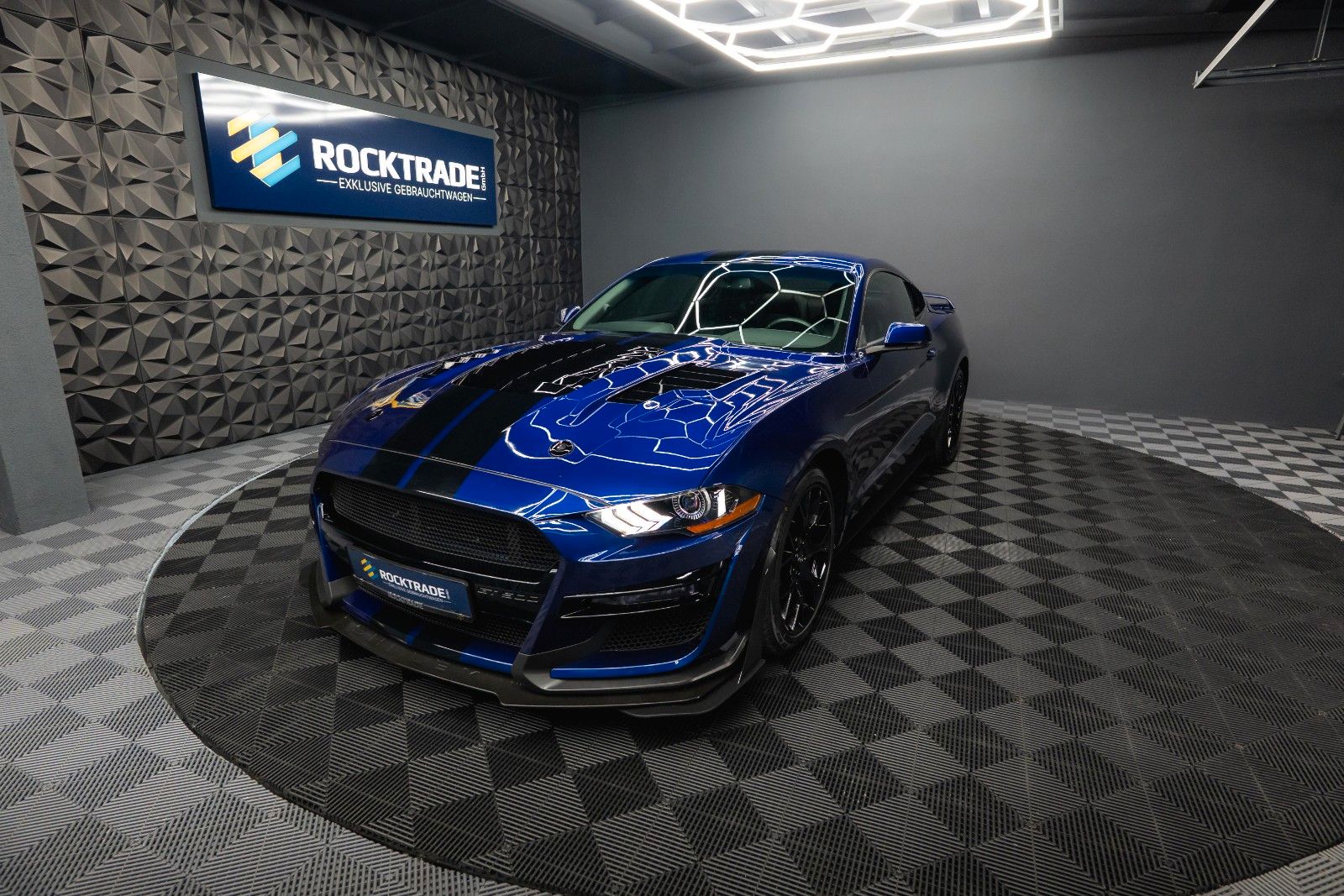 Fahrzeugabbildung Ford Mustang Shelby GT 500 Coupe Performance PREMIUM