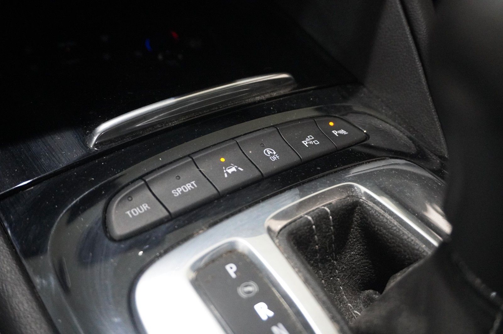 Fahrzeugabbildung Opel Insignia B ST 2.0T INNOV. 4X4 NAVI/OPC/KAMERA