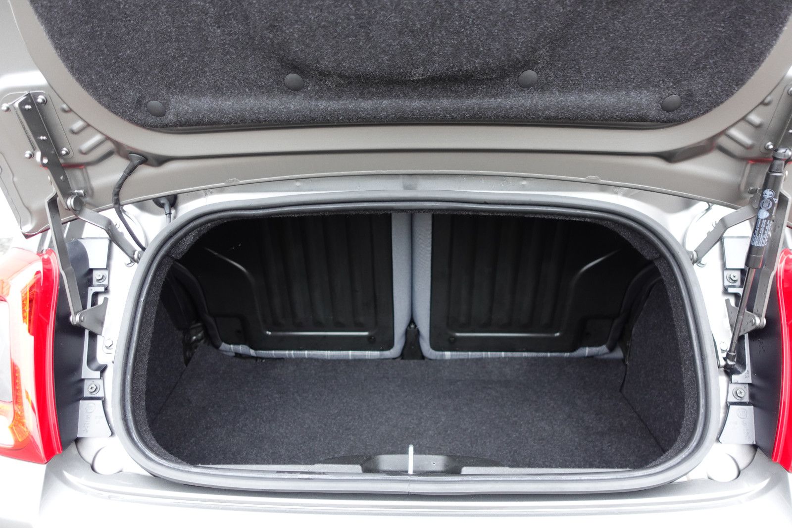 Fahrzeugabbildung Fiat 500C Cabrio Lounge 1.0Mild Hybrid,Einparkhilfe